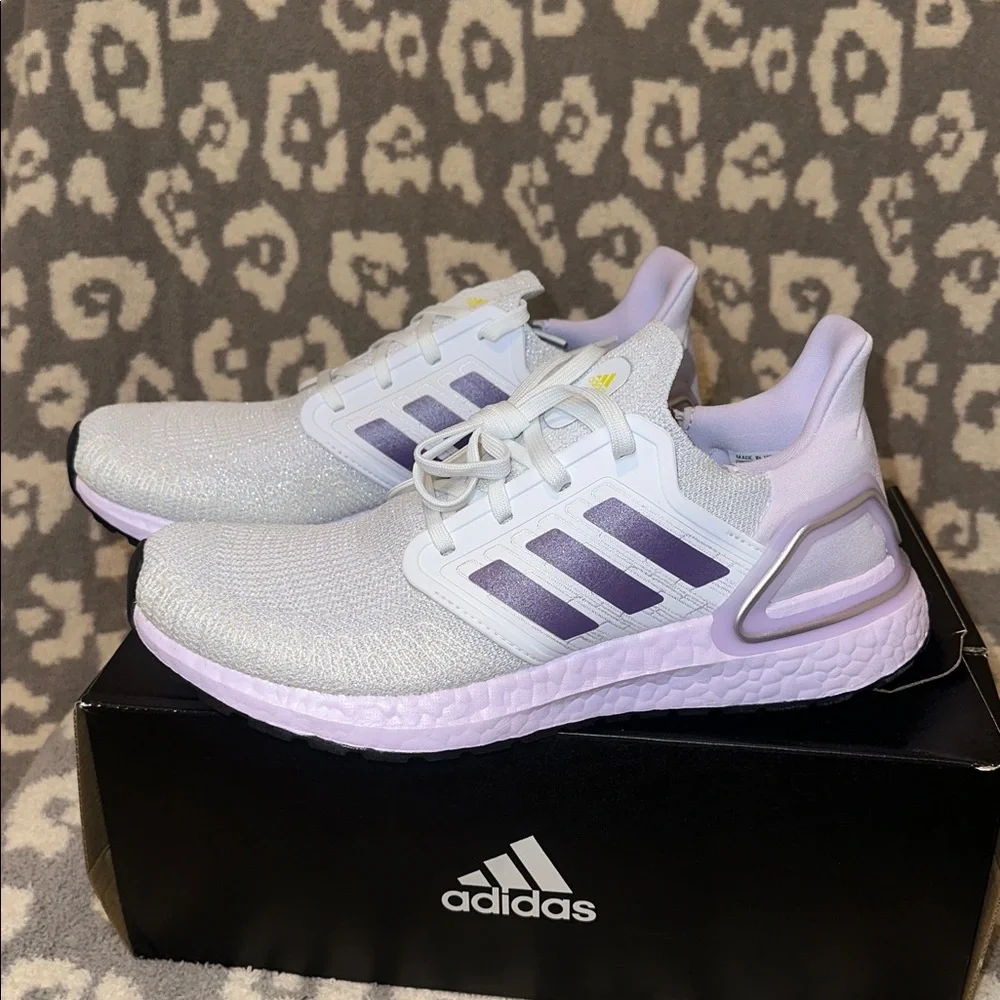 Adidas Ultraboost 20 W in EGO762 Sneakers 👟 👟 New 🆕 & Never Worn 😍😍 - Picture 5 of 17